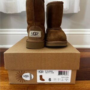 UGG Kids Chestnut Boots